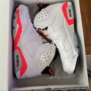 Air Jordan 6 Retro 2014